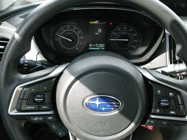 2023 Subaru Impreza Premium — photo