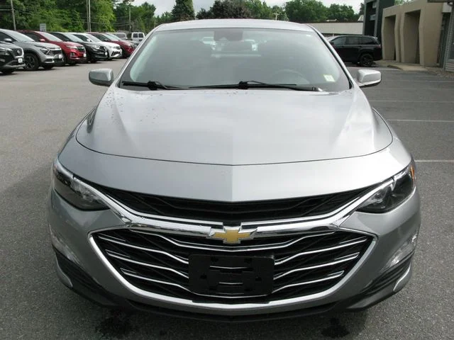 2024 Chevrolet Malibu LT — photo