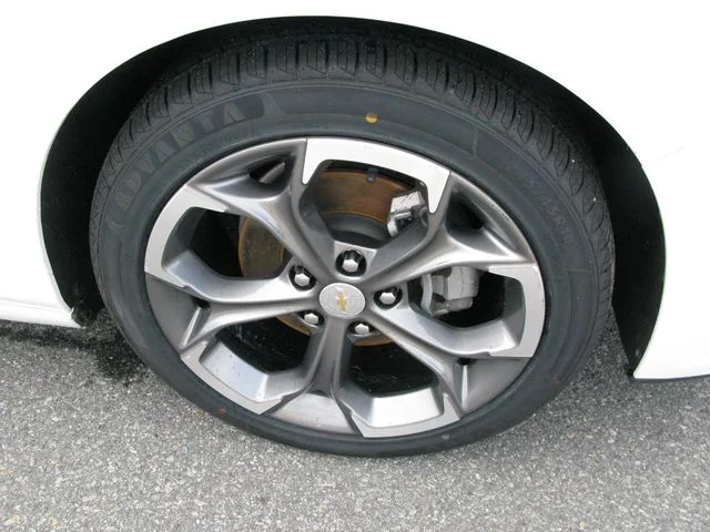 2024 Chevrolet Malibu LT — photo