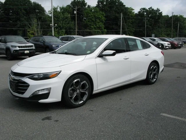 2024 Chevrolet Malibu LT — photo