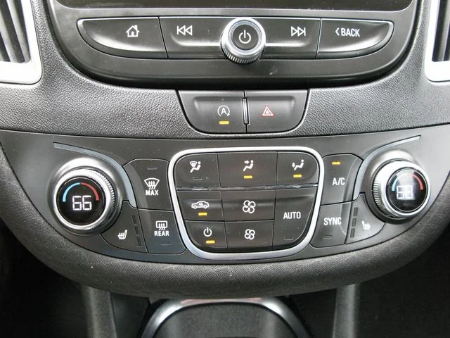 2024 Chevrolet Malibu LT — photo