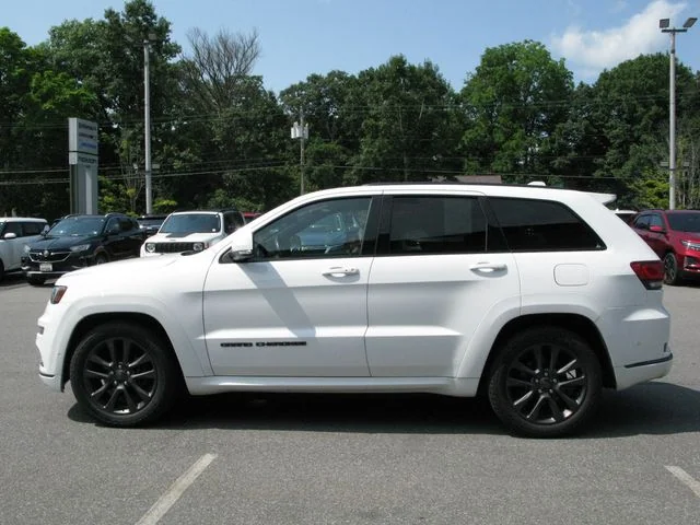2019 Jeep Grand Cherokee High Altitude — photo