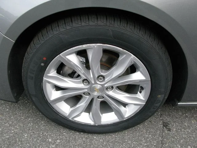 2024 Chevrolet Malibu LT — photo