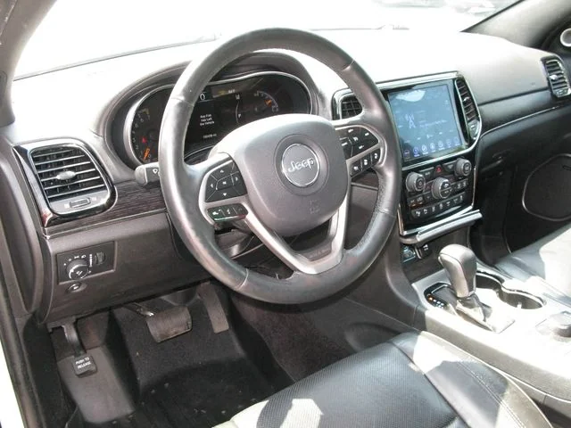 2019 Jeep Grand Cherokee High Altitude — photo