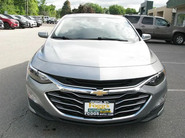 2024 Chevrolet Malibu LT — photo