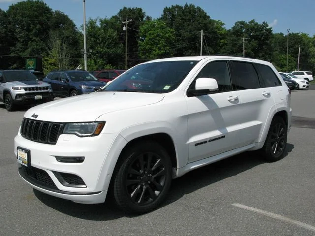 2019 Jeep Grand Cherokee High Altitude — photo