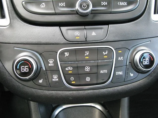 2024 Chevrolet Malibu LT — photo