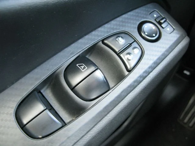 2024 Nissan Altima 2.5 SV — photo