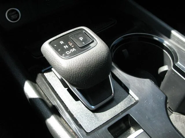 2023 Nissan Rogue S — photo