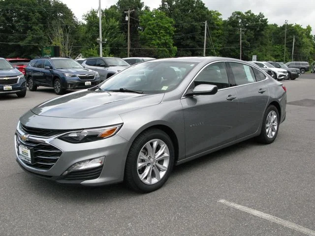 2024 Chevrolet Malibu LT — photo