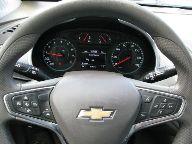 2023 Chevrolet Malibu LT — photo