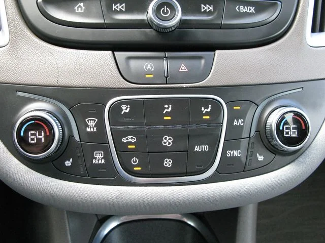 2023 Chevrolet Malibu LT — photo