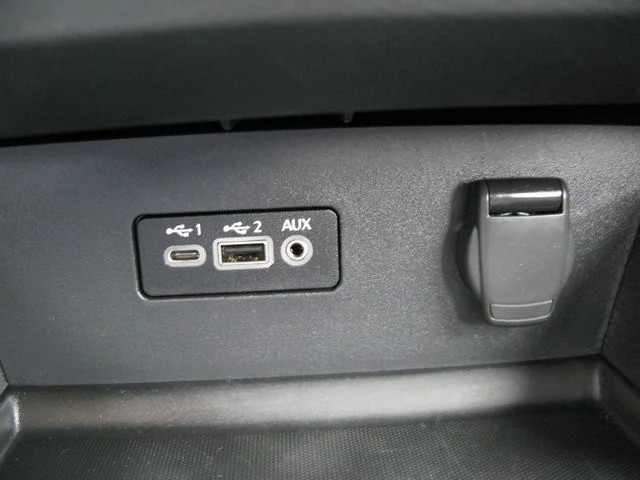 2025 Nissan Altima 2.5 SV — photo