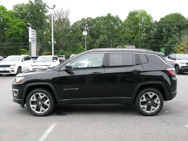 2018 Jeep Compass Limited — photo