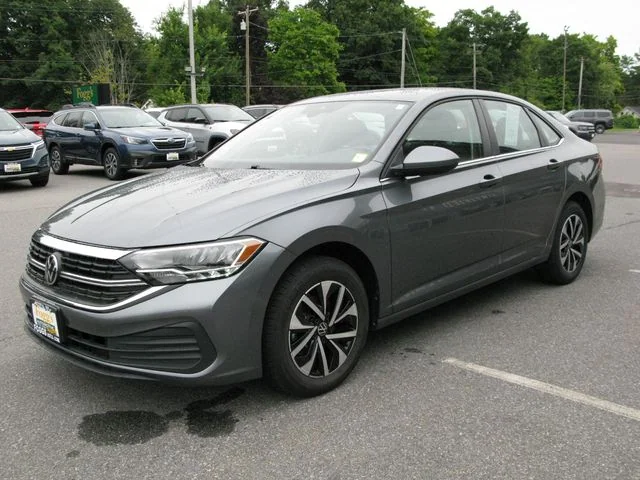2024 Volkswagen Jetta S — photo