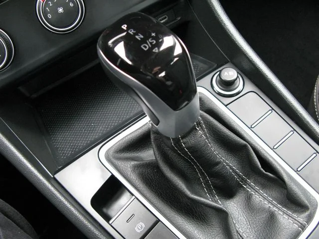 2024 Volkswagen Jetta S — photo