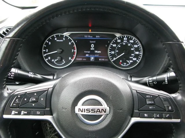 2020 Nissan Sentra SV — photo
