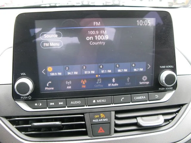 2023 Nissan Altima 2.5 SR — photo