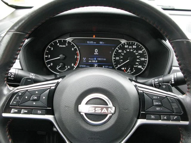 2023 Nissan Altima 2.5 SR — photo