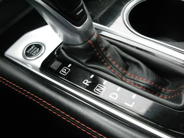 2023 Nissan Altima 2.5 SR — photo