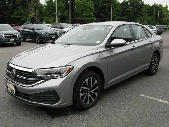 2024 Volkswagen Jetta S — photo