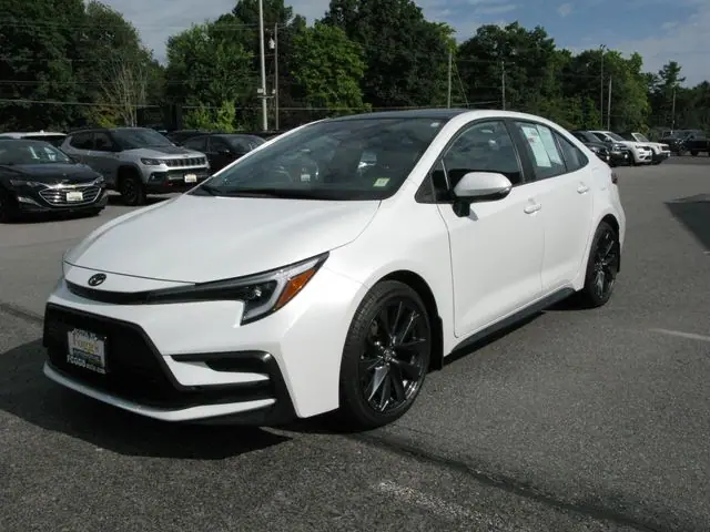 2024 Toyota Corolla XSE — photo