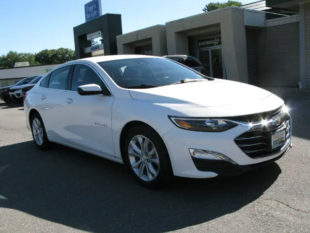 2024 Chevrolet Malibu LT — photo