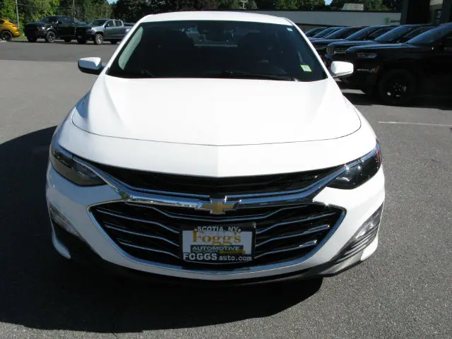 2024 Chevrolet Malibu LT — photo