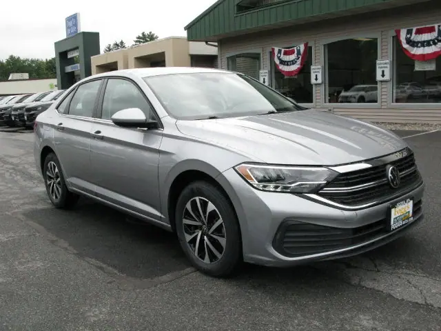 2024 Volkswagen Jetta S — photo