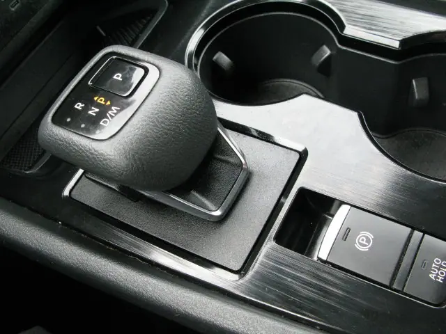 2024 Nissan Rogue S — photo