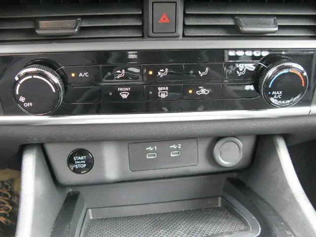 2024 Nissan Rogue S — photo