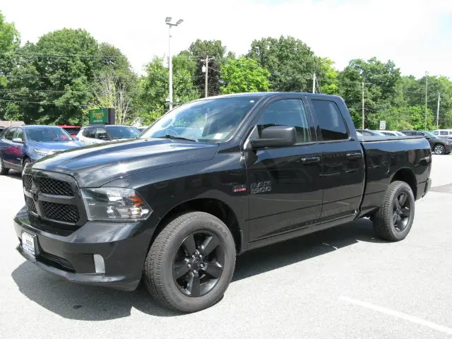 2018 Ram 1500 Express — photo