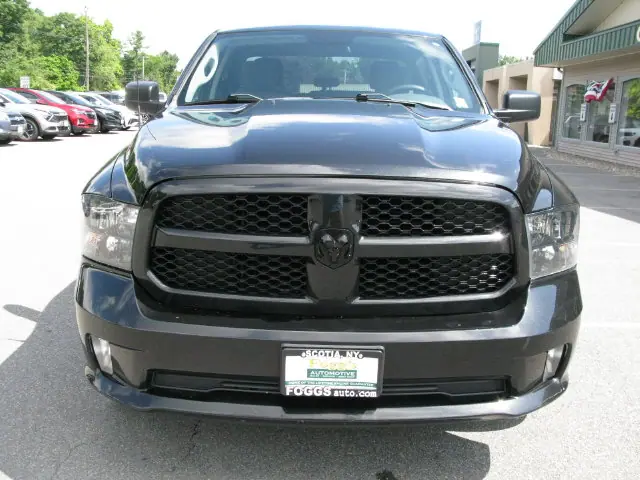 2018 Ram 1500 Express — photo