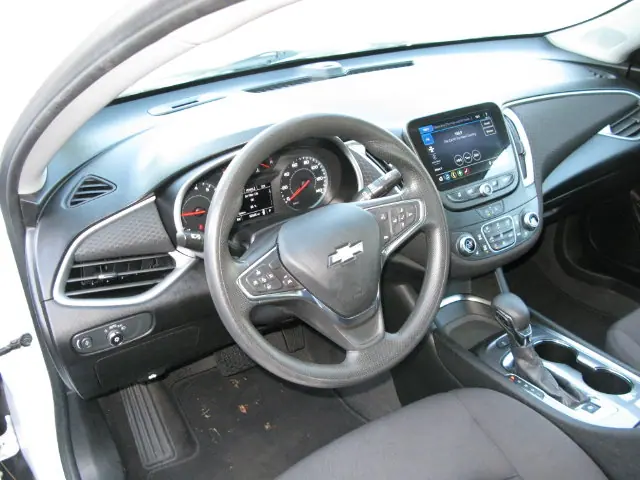 2024 Chevrolet Malibu LT — photo