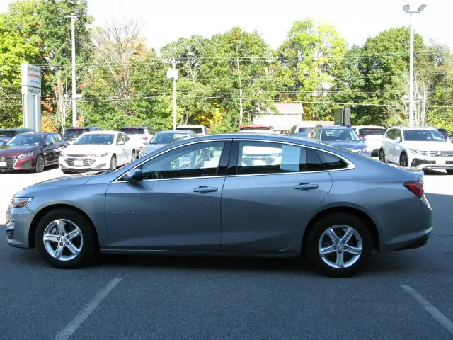 2024 Chevrolet Malibu LT — photo