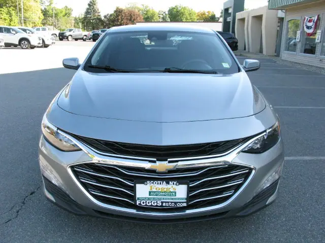 2024 Chevrolet Malibu LT — photo