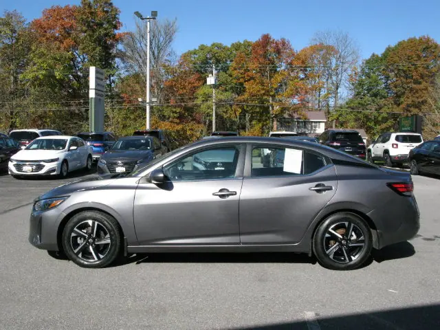 2024 Nissan Sentra SV — photo