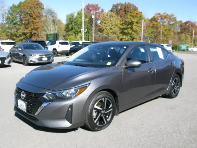 2024 Nissan Sentra SV — photo