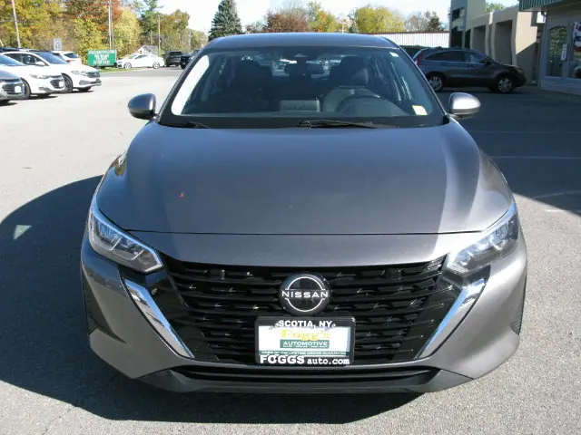 2024 Nissan Sentra SV — photo