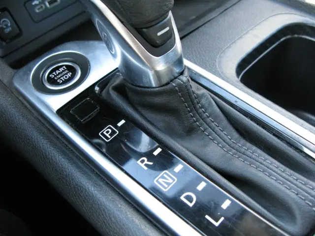 2024 Nissan Sentra SV — photo