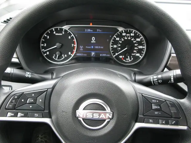 2024 Nissan Altima 2.5 SV — photo