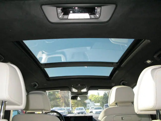 2023 BMW X7 xDrive40i — photo