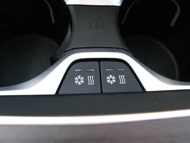 2023 BMW X7 xDrive40i — photo