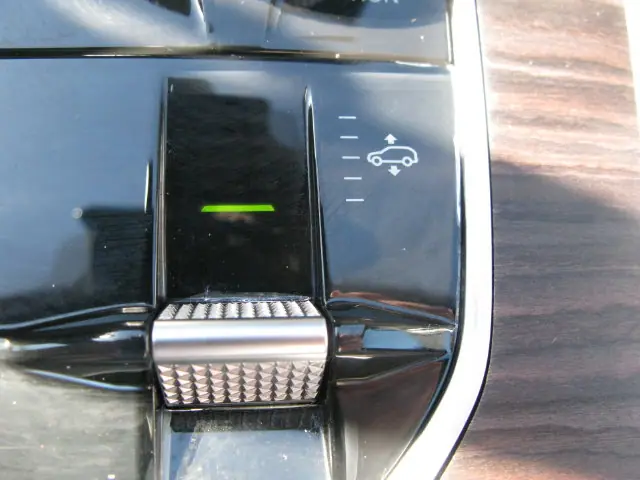 2023 BMW X7 xDrive40i — photo