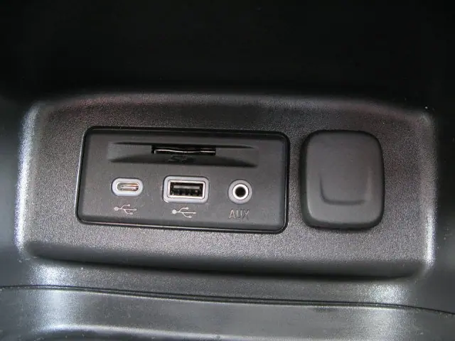 2024 Chevrolet Equinox LT — photo