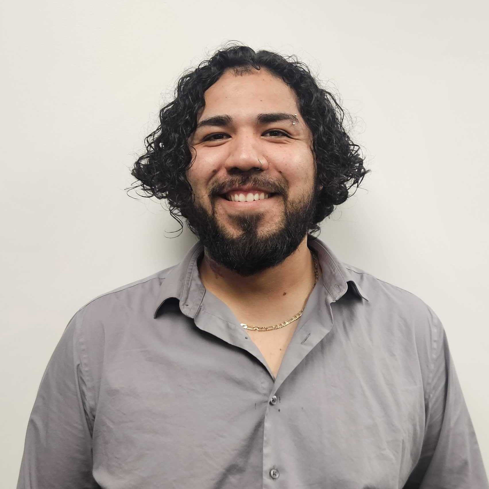 Contact Edger Reyes at Grote Automotive